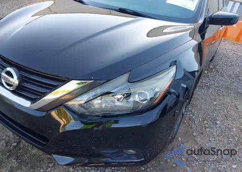 2016 Nissan Altima 3.5 Sr z USA, uszkodzony, nr VIN 1N4BL3AP1GC213065